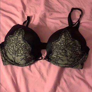 Victoria’s Secret Bombshell Bra
